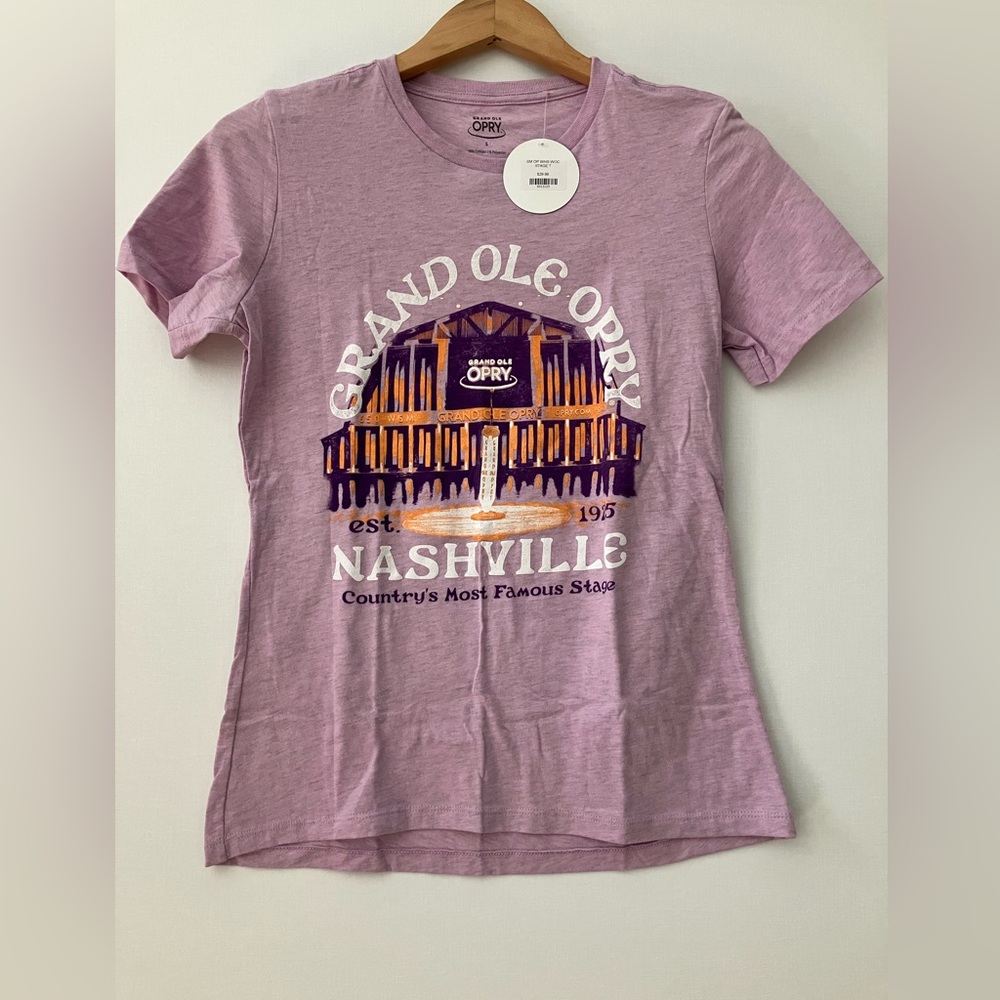 Grand ole opry t-shirt women’s size small new with tags